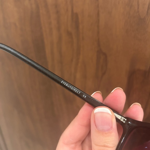 Halle Black Sunglasses with Fade Lenses - Picture 4 of 7